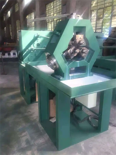 Автоматична машина за оребряване на тръби